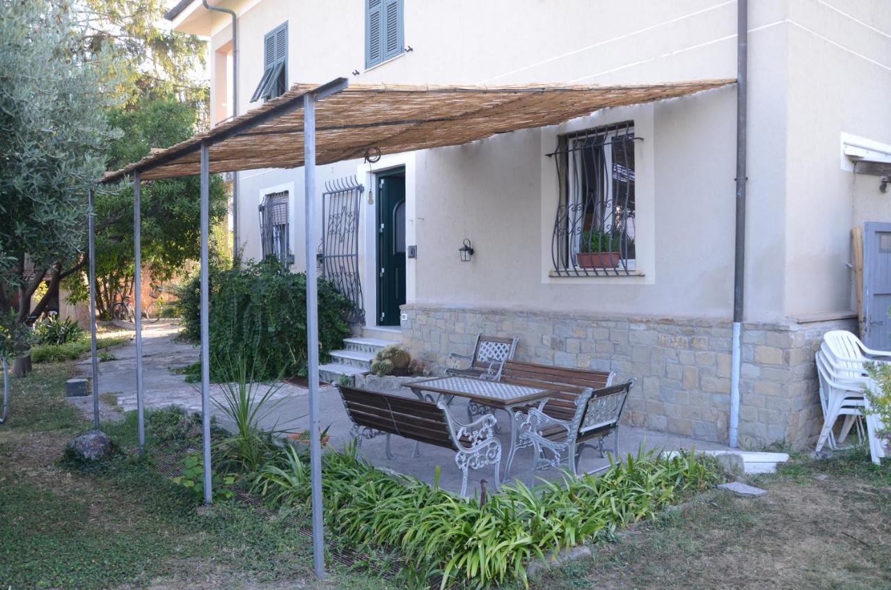 Calicantus Bed And Breakfast Albenga Exterior foto